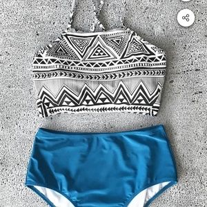 Cute bathing suit- size medium